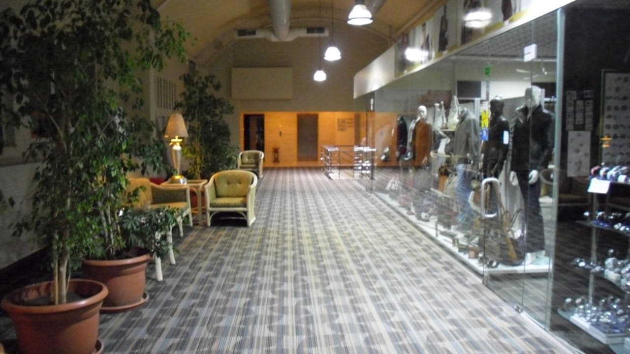 Einkaufsstrasse im Hotel PALOMA Perissia