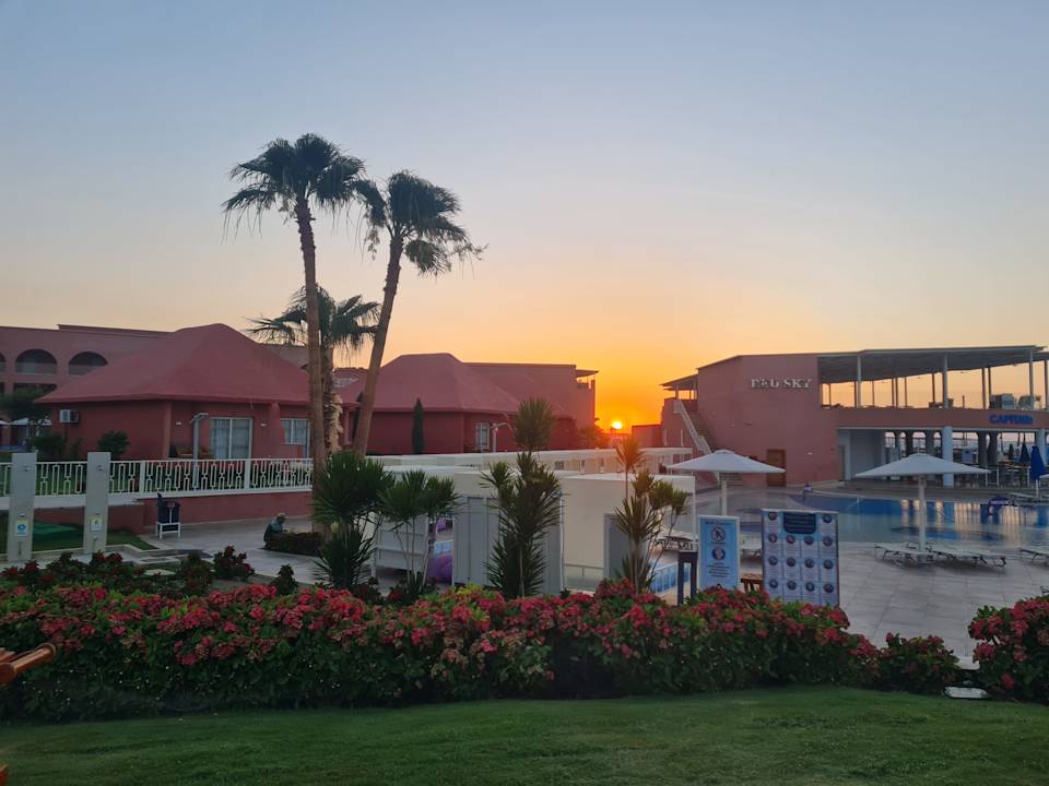 Außenansicht Pickalbatros Laguna Vista Hotel