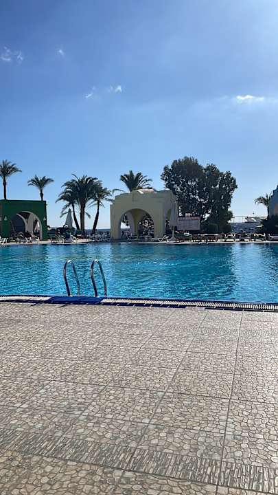 Pool Arabella Azur Resort