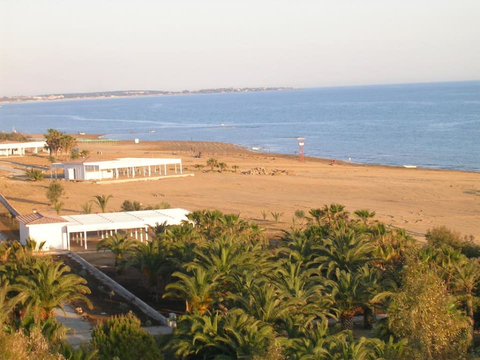 Blick vom Hotel nach links, Promenade Bella Resort & Spa