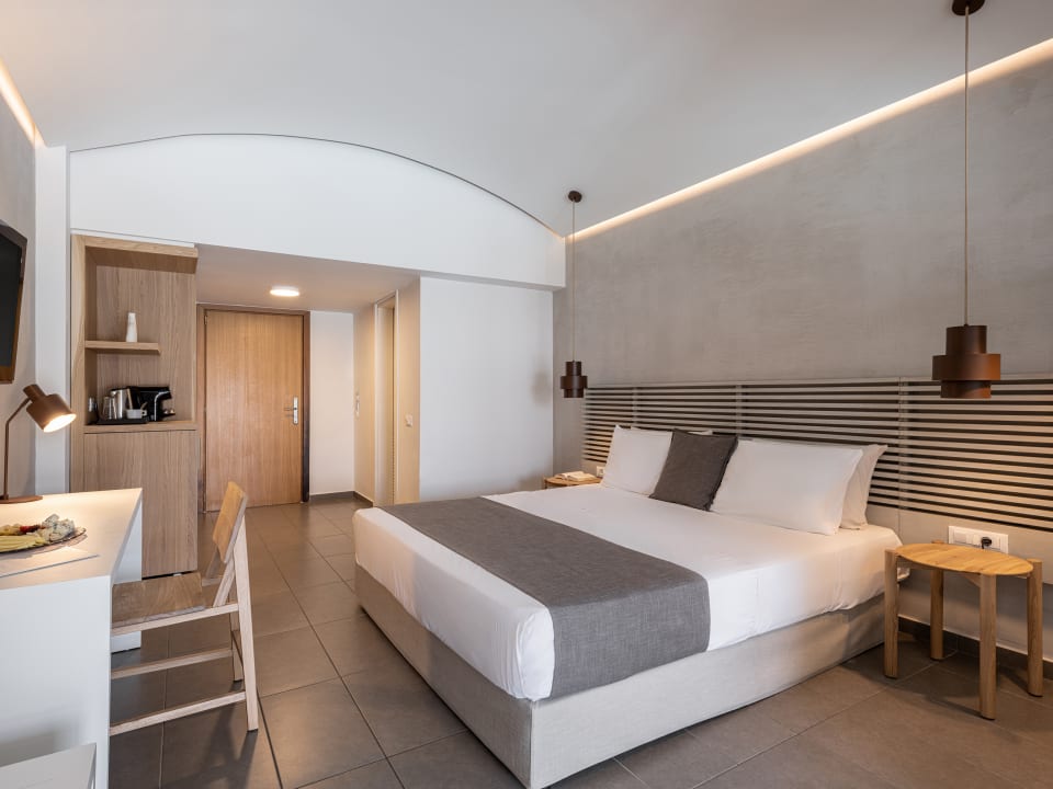 Zimmer Hotel Kakkos Bay