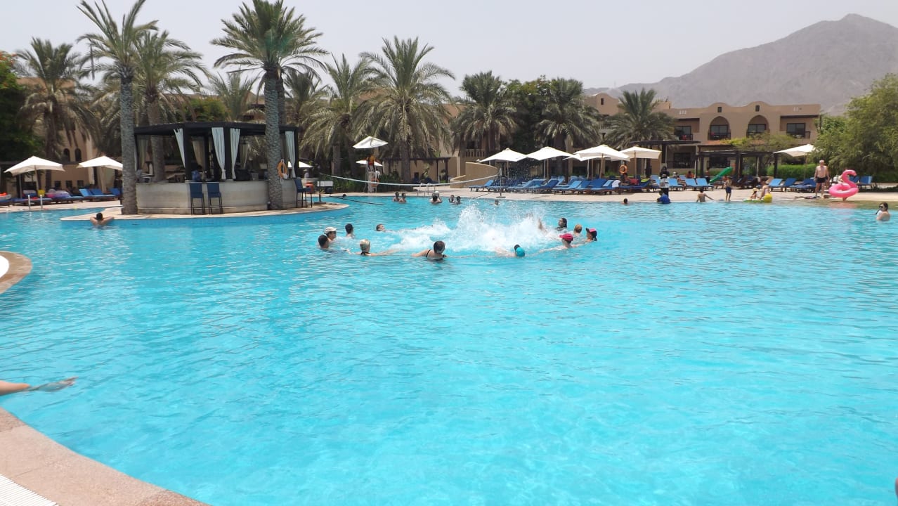 Pool Miramar Al Aqah Beach Resort