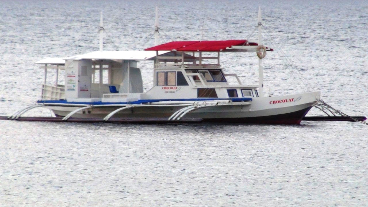 Banka ‚Chocolat‘ zum Sunset Hotel Dolphin House