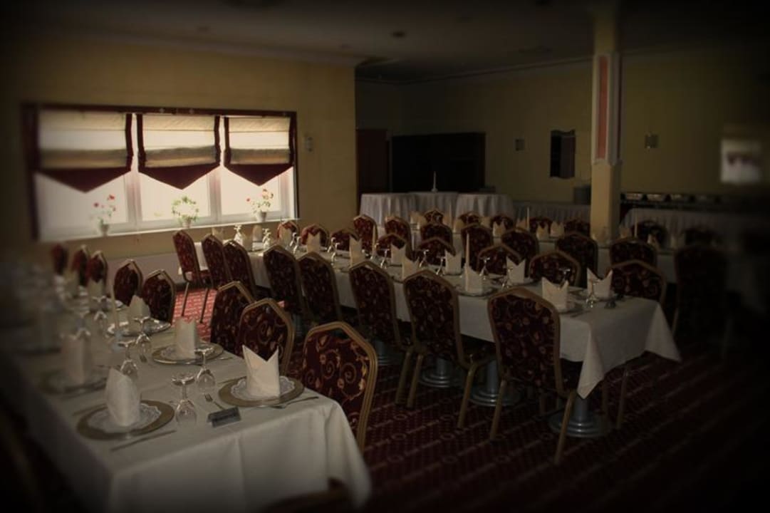 Saal mit eigenen Eingangsbereich Hotel zur Riede bei Bremen