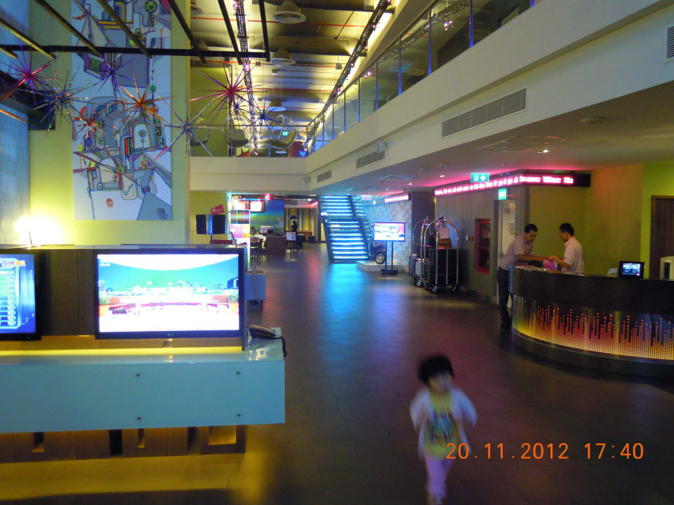 Sicht ins Innere Aloft Bangkok Sukhumvit 11