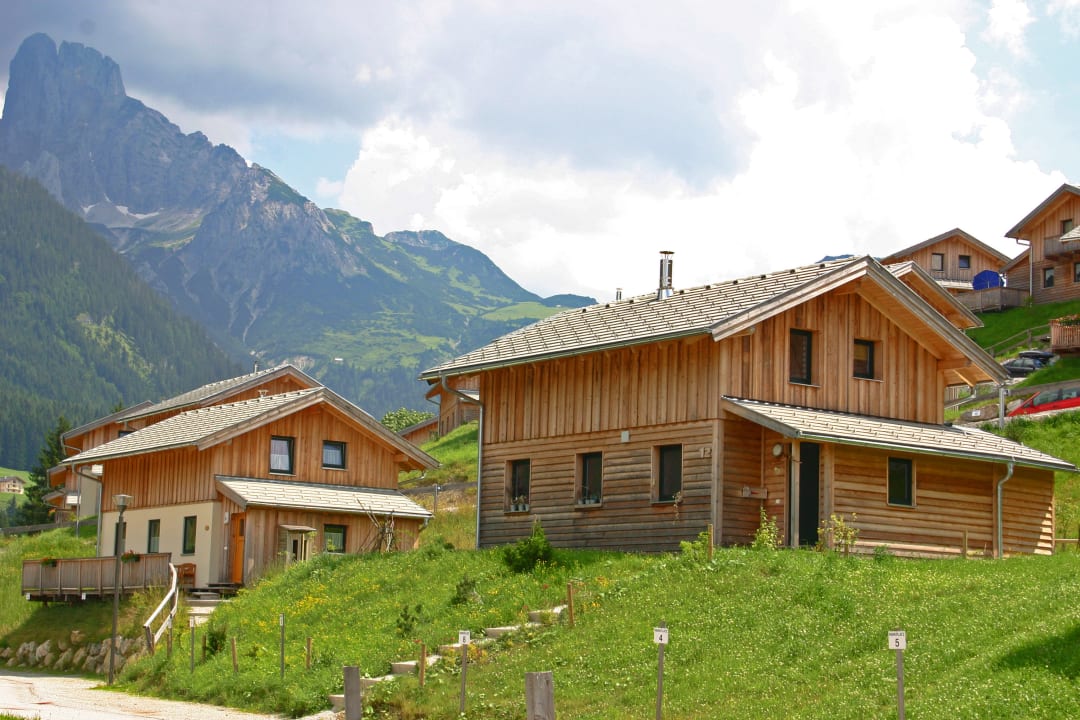 Außenansicht Alpendorf Dachstein West by ALPS RESORTS