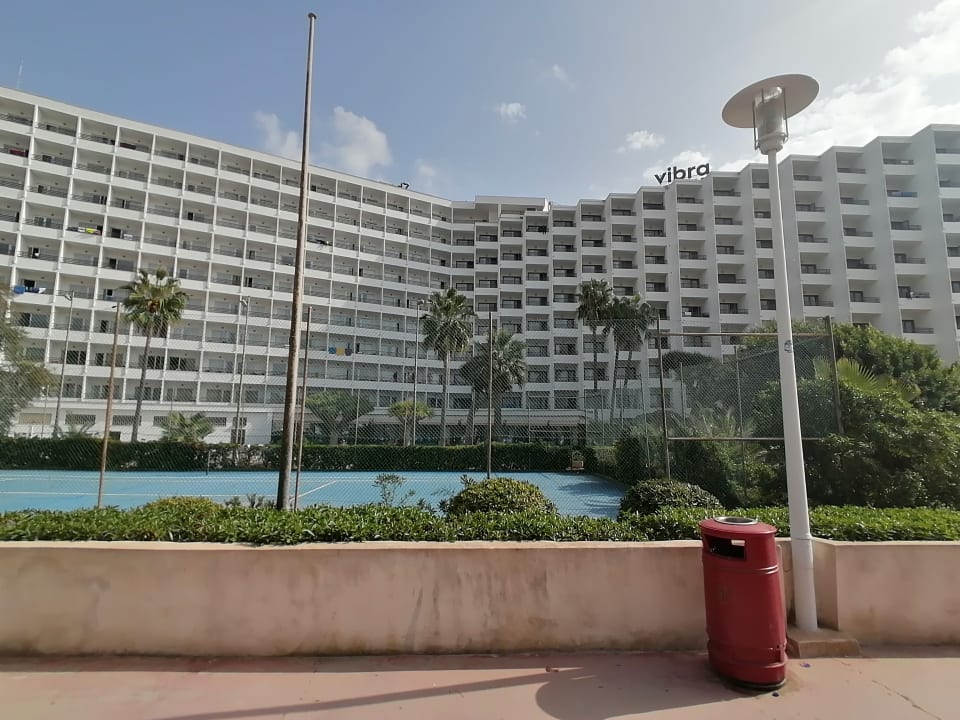 Außenansicht Hotel Vibra Beverly Playa