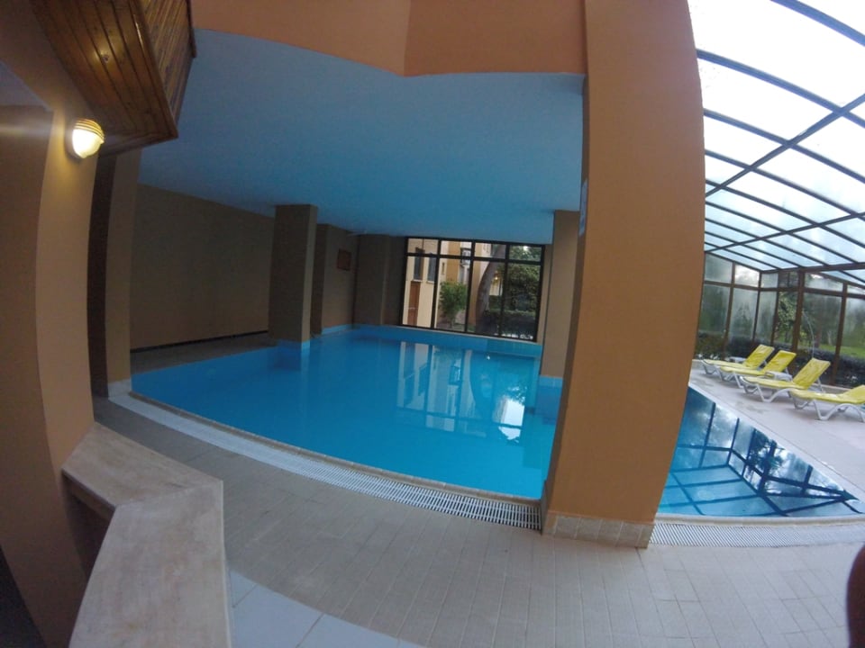 Pool Asteria Collection Side