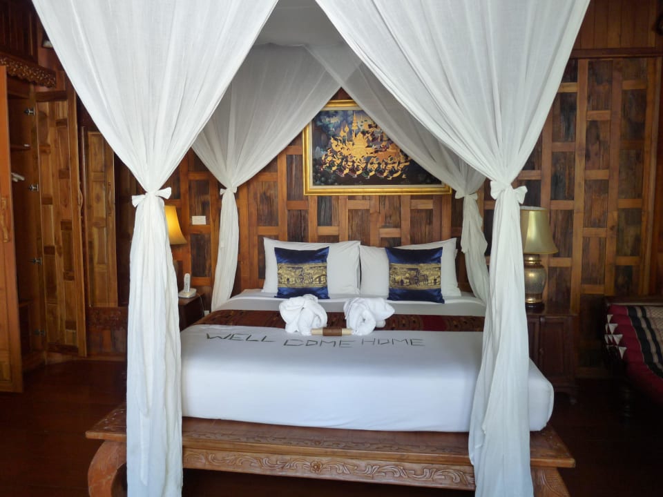 Sehr bequemes Bett Santhiya Koh Phangan Resort & Spa