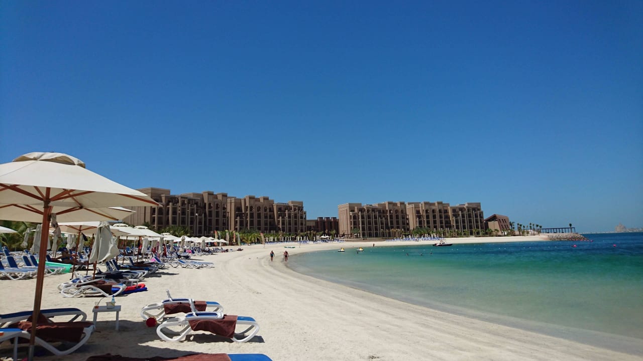 Wunderschöner Strand  DoubleTree by Hilton Resort & Spa Marjan Island