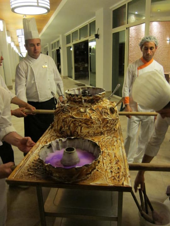 Eistorte zum Gala- Abend Sunis Evren Beach Resort Hotel & Spa