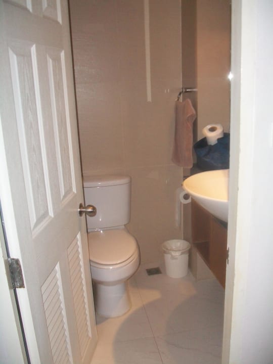 Badezimmer I Residence Hotel Sathorn