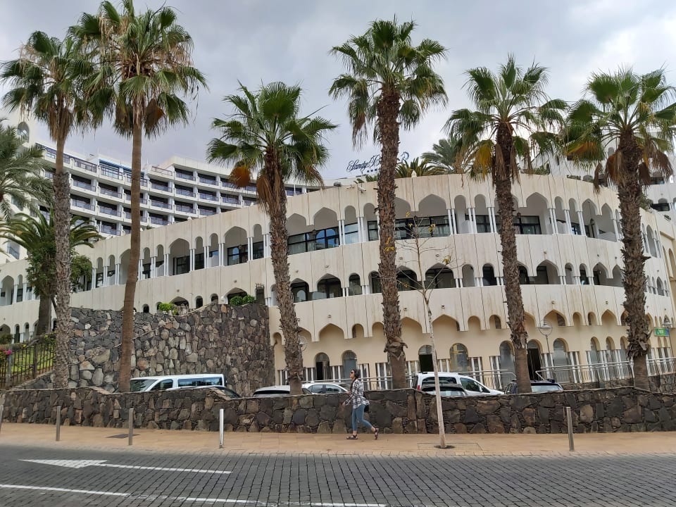 Außenansicht Seaside Hotel Sandy Beach