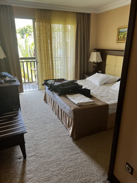 Zimmer Latanya Park Resort