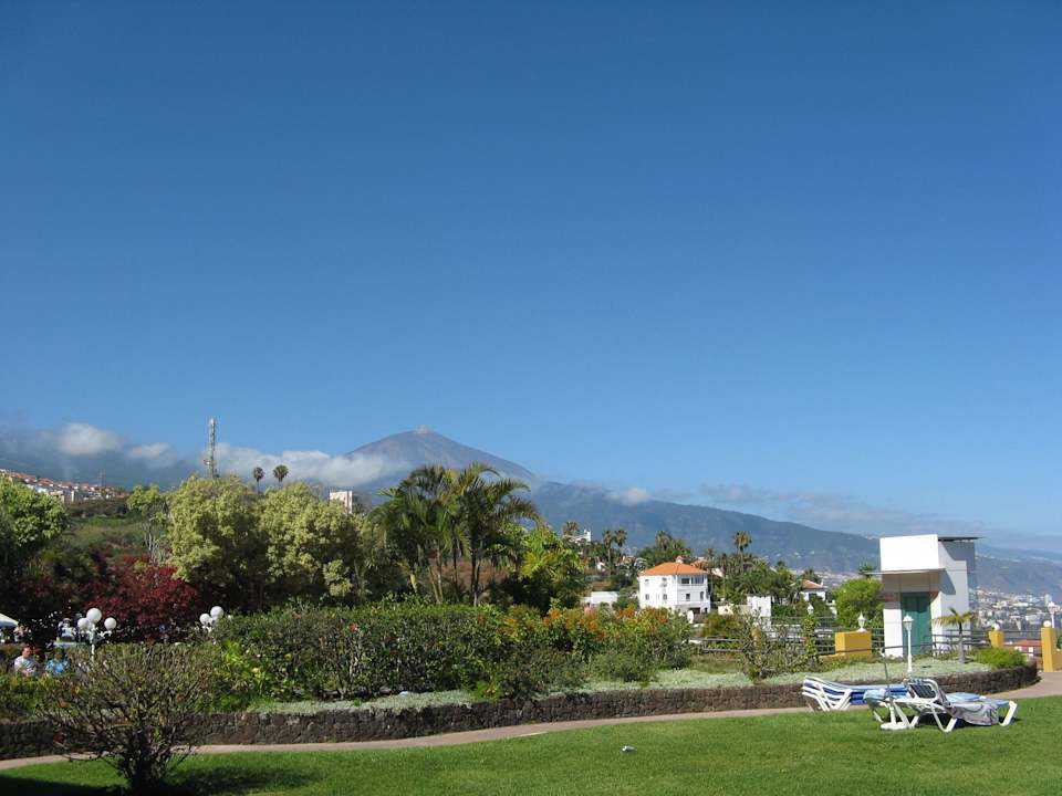 Blick von Terrasse auf den Teide Coral La Quinta Park Suites