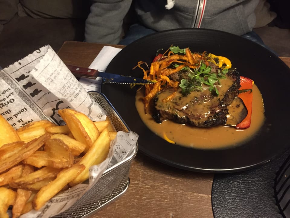 Gastro Hotel Hullu Poro