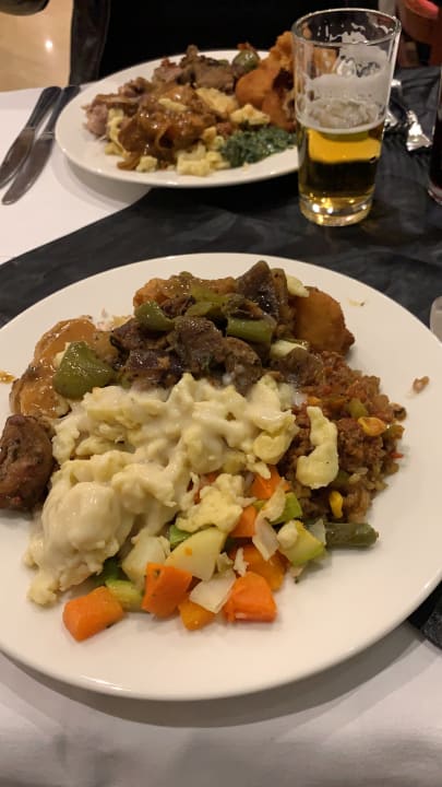 Gastro Golden Beach Resort