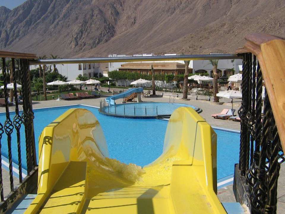 Mittlerer Pool Happy Life Village