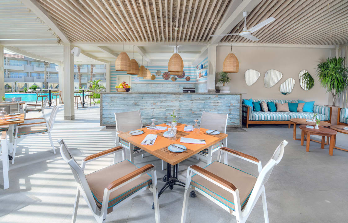 Gastro JAZ Elite Casa del Mar Beach