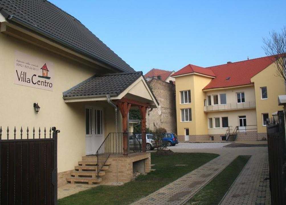 Einfahrt Villa Centro