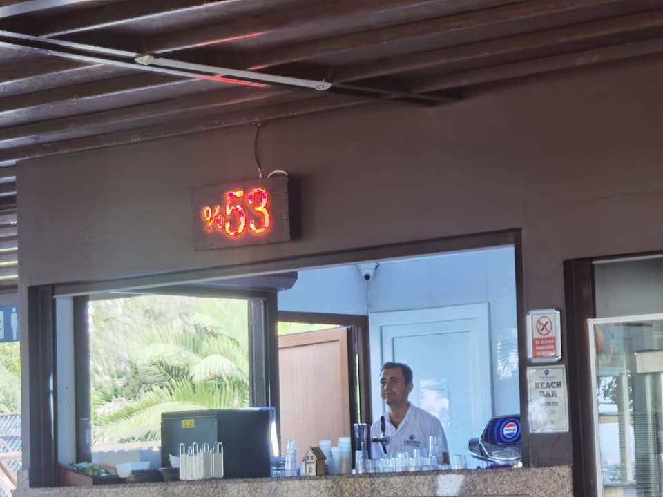 Strand Side Aquamarin Resort & Spa