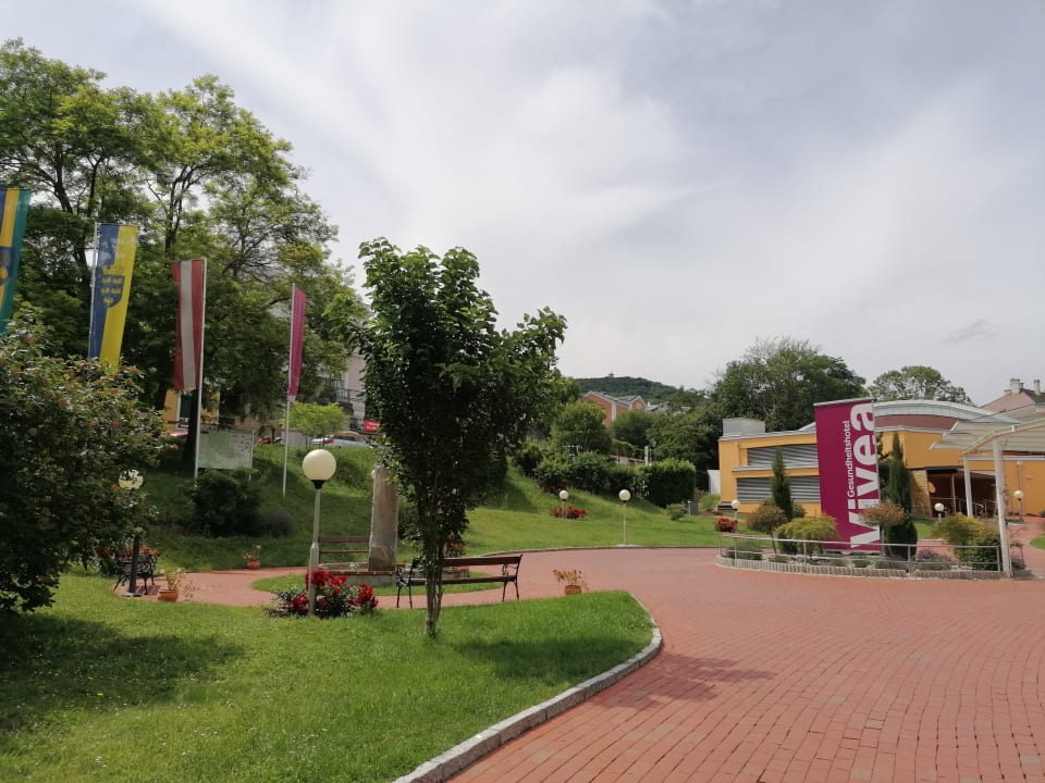 Außenansicht Vivea Hotel Bad Vöslau