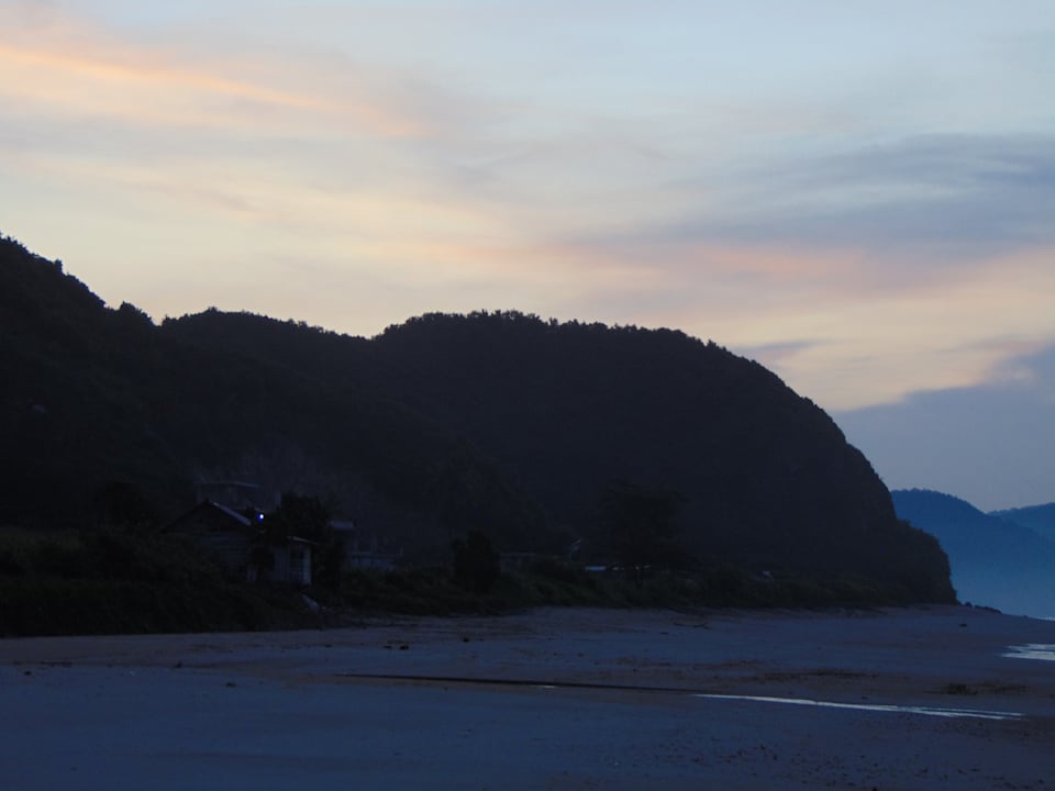 Strand Amber Lombok Beach Resort