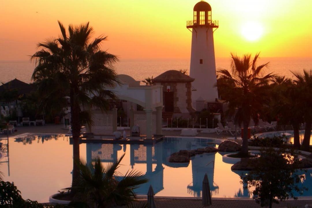Sonnenuntergang am Pool" Hotel Riu Chiclana (Novo Sancti Petri) •  HolidayCheck (Costa de la Luz | Spanien)