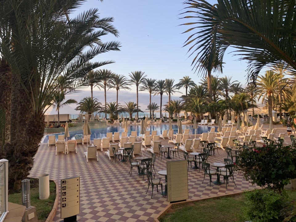 Pool Hotel Riu Palace Tres Islas