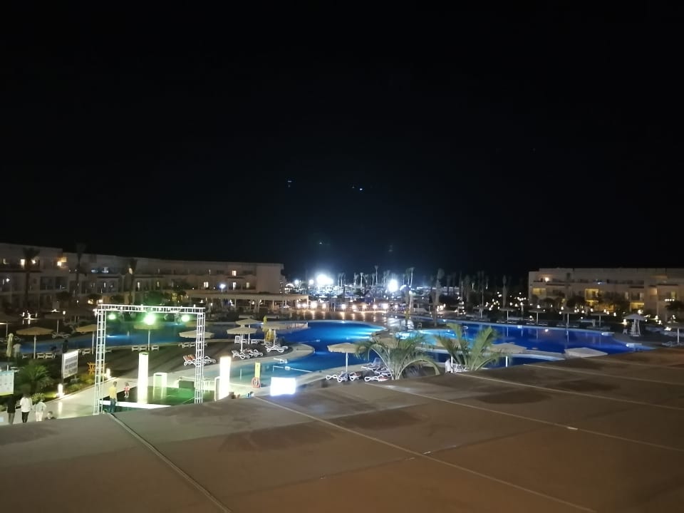 Pool Pickalbatros Royal Moderna Resort-Sharm El Sheikh