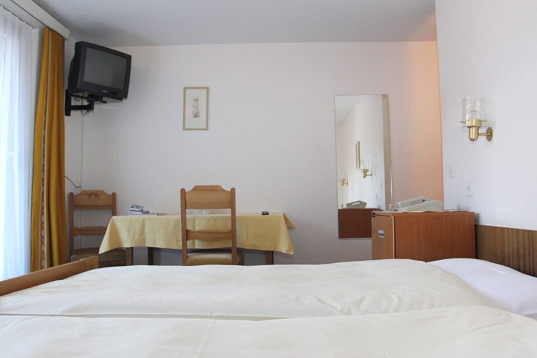 Doppelzimmer Swiss Lodge Hotel Alfa Zermatt