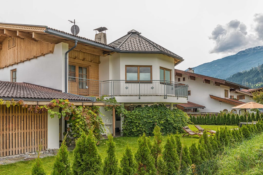 Außenansicht Sportchalet Zillertal