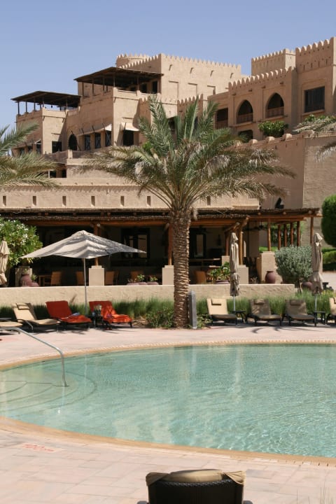 Great pool Qasr Al Sarab Desert Resort by Anantara