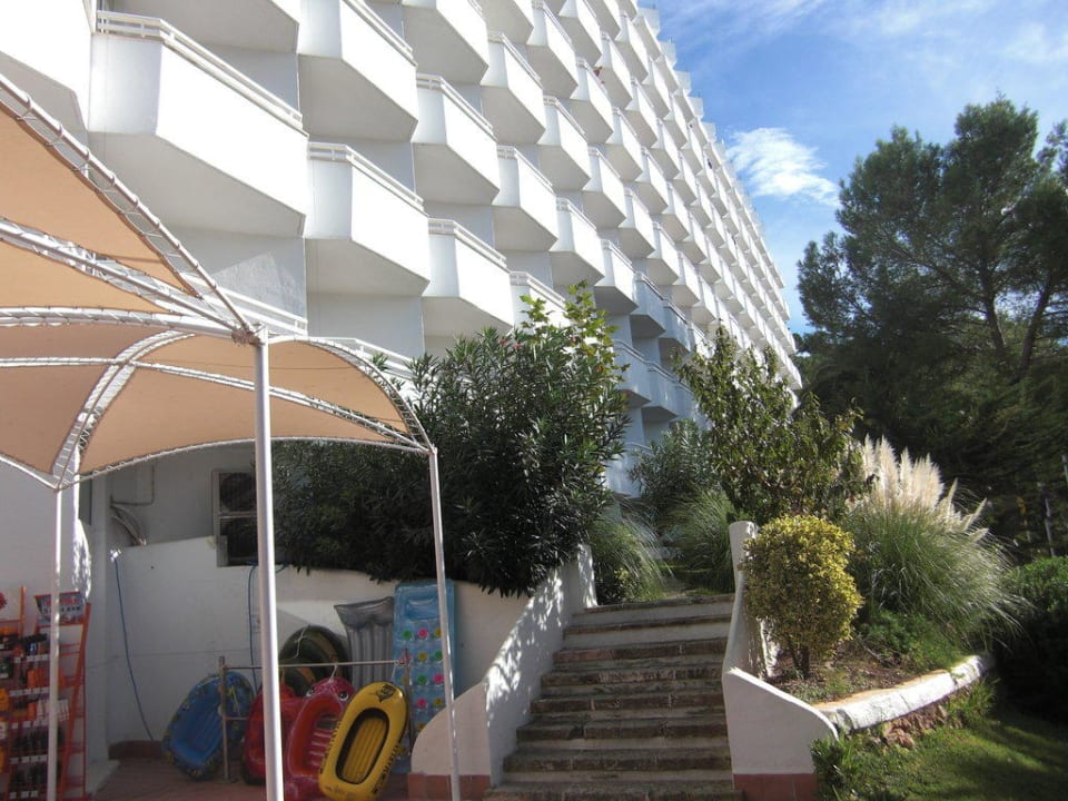 Supermarket Meliá Cala Galdana
