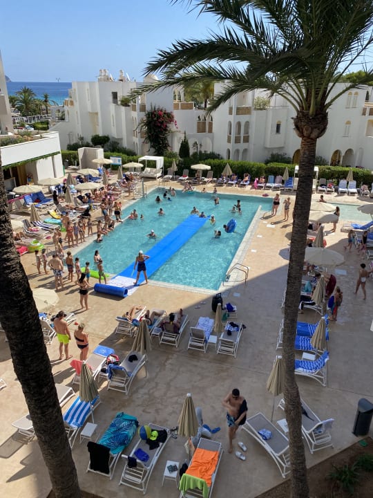 Pool Hipotels Bahia Grande