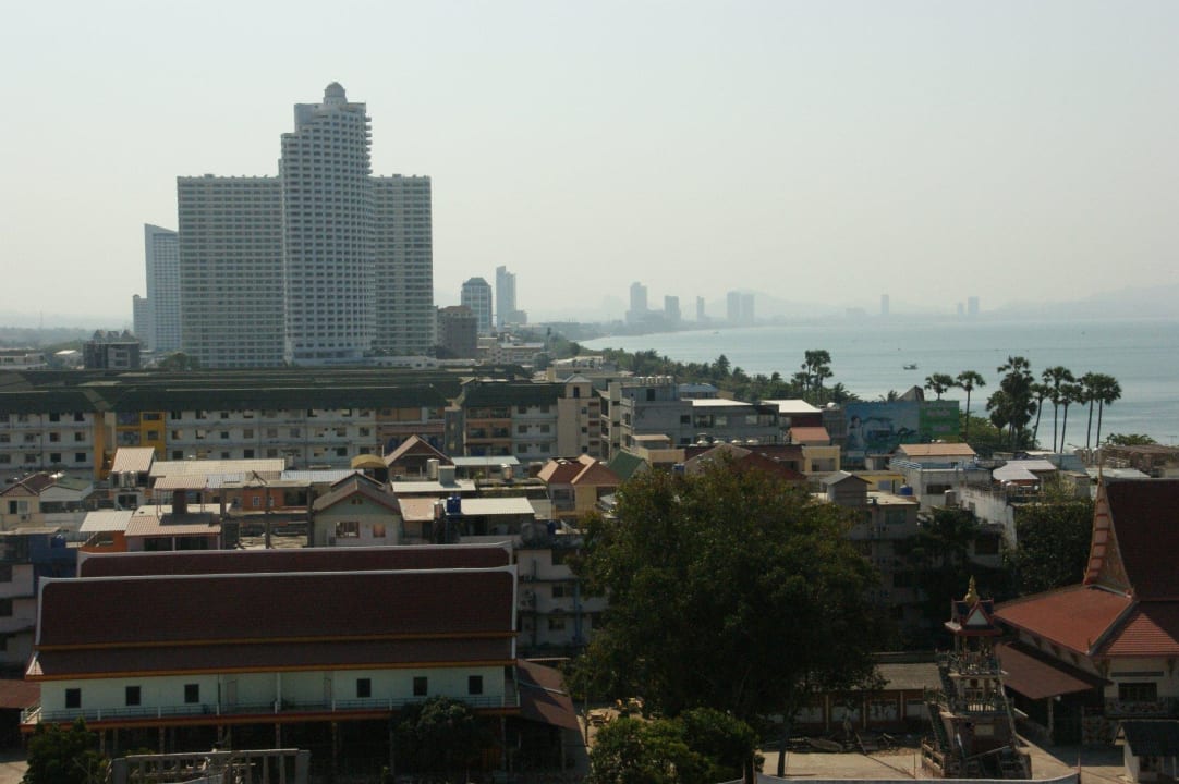Z balkonu widok Hotel Grand Jomtien Palace