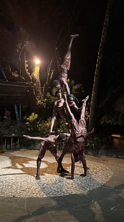 Gartenanlage Hotel Pinewood Beach Resort & Spa