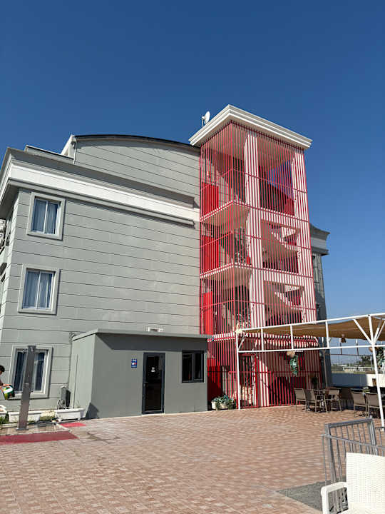 Außenansicht Hotella Resort & Spa