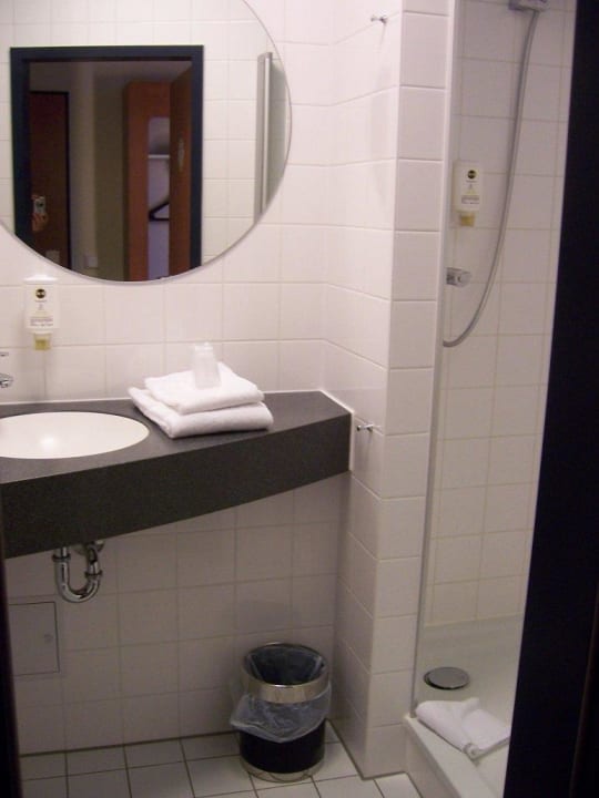 Bad B&B Hotel Kassel-City