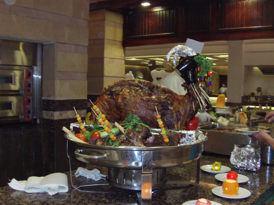 Lammbraten  Pickalbatros Dana Beach Resort - Hurghada