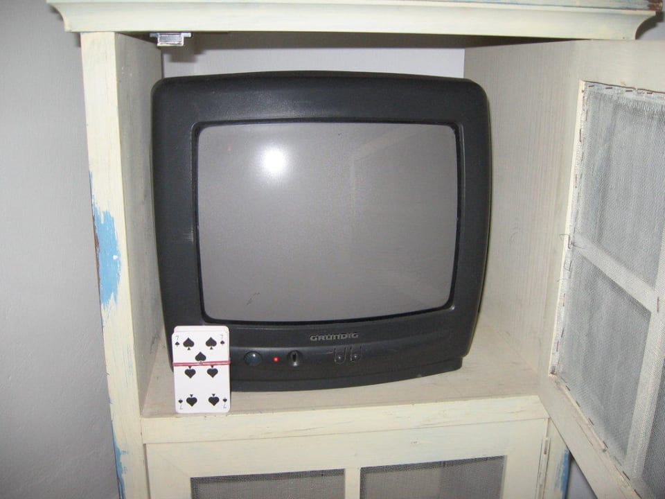 Fernseher im Zimmer - kleiner geht's nicht! Hotel Miramare Park