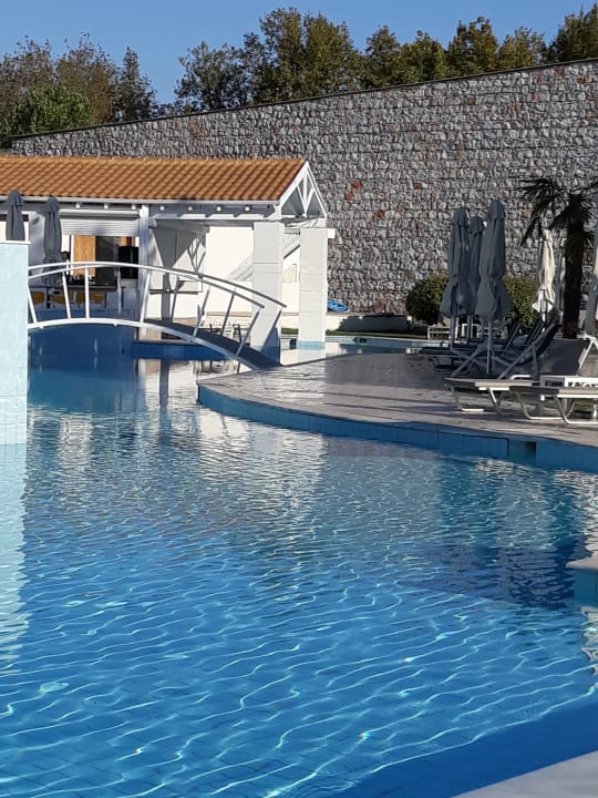 Pool Olympian Bay Grand Resort