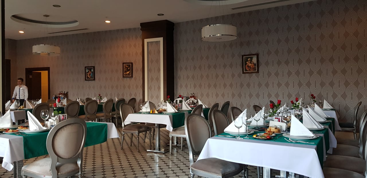 Gastro Side Prenses Resort & Spa