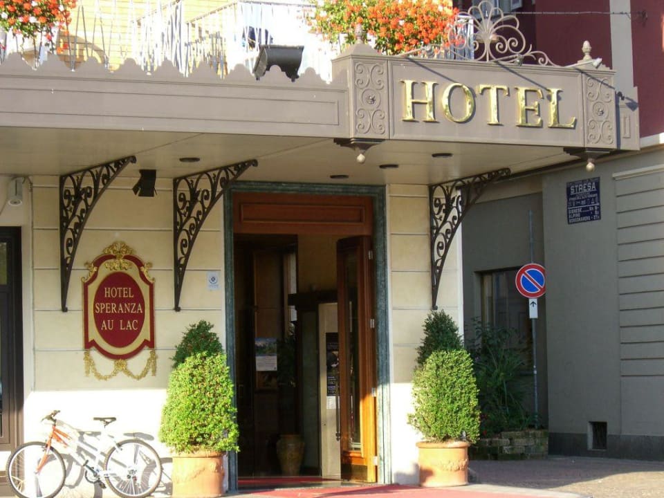 Hoteleingang Hotel Milan et Speranza