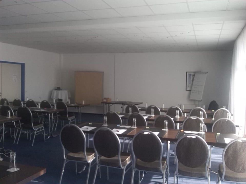 Tagungsraum DORMERO Hotel Hannover-Langenhagen Airport