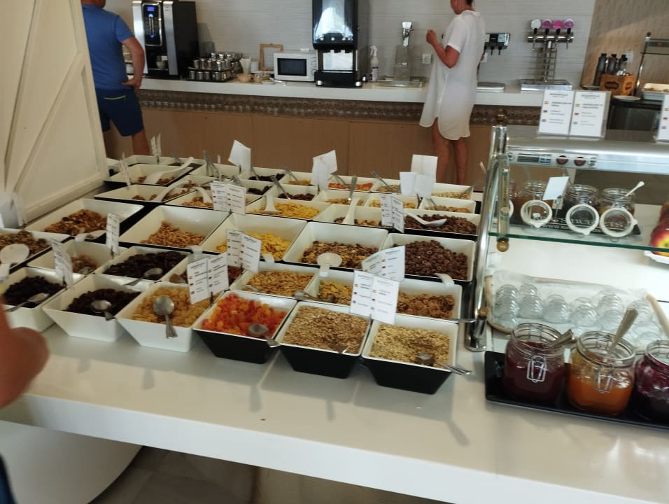 Gastro R2 BUGANVILLA Hotel & Spa