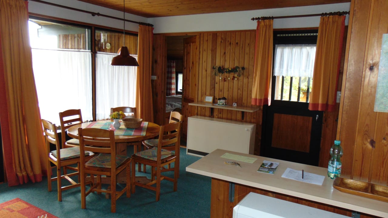 Zimmer Idyllische Ferienhäuser am Waldrand