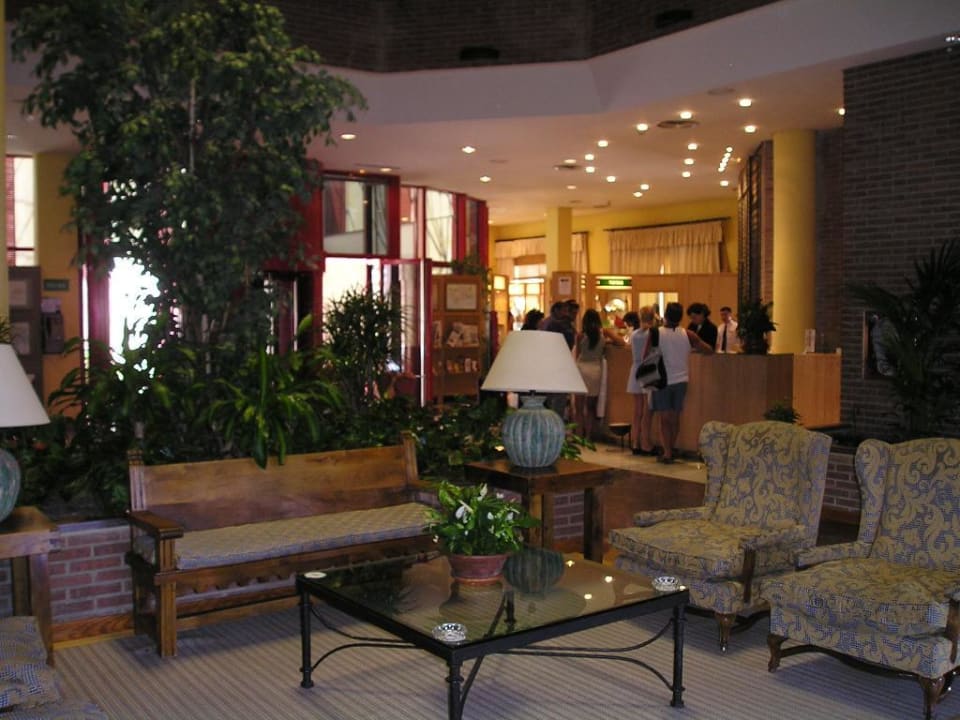 Parador de Ronda - Empfangsbereich und Aufenthaltsraum Hotel Parador de Ronda