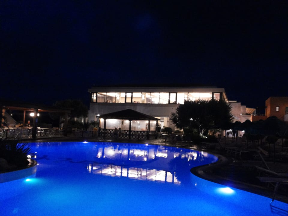 Außenansicht Atlantica Mikri Poli Rhodes