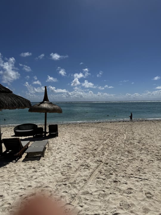 Strand Crystals Beach Resort Belle Mare, a member of Radisson Individuals